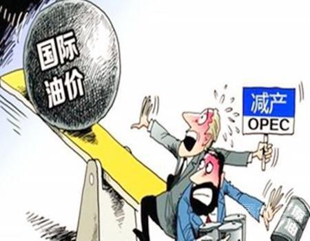 惠誉还称，油价预期的下修对沙特财政及国际收支平衡产生了负面影响；预计沙特2016年财政赤字占GDP比重将小幅缩窄；预计该国2016年实际GDP增长率为1.5%，2017年为1.7%。；确认沙特短期外币评价为F1+。